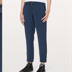 Lululemon On The Fly Pant Woven *Track Stripe